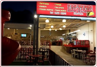 Fachada de Los Tacos Parrillada sucursal Cumbres en Paseo de los Leones